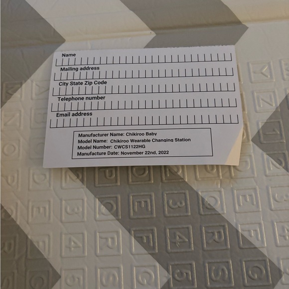 Chikiroobaby Wearable Baby Changing Station - Picture 6 of 6